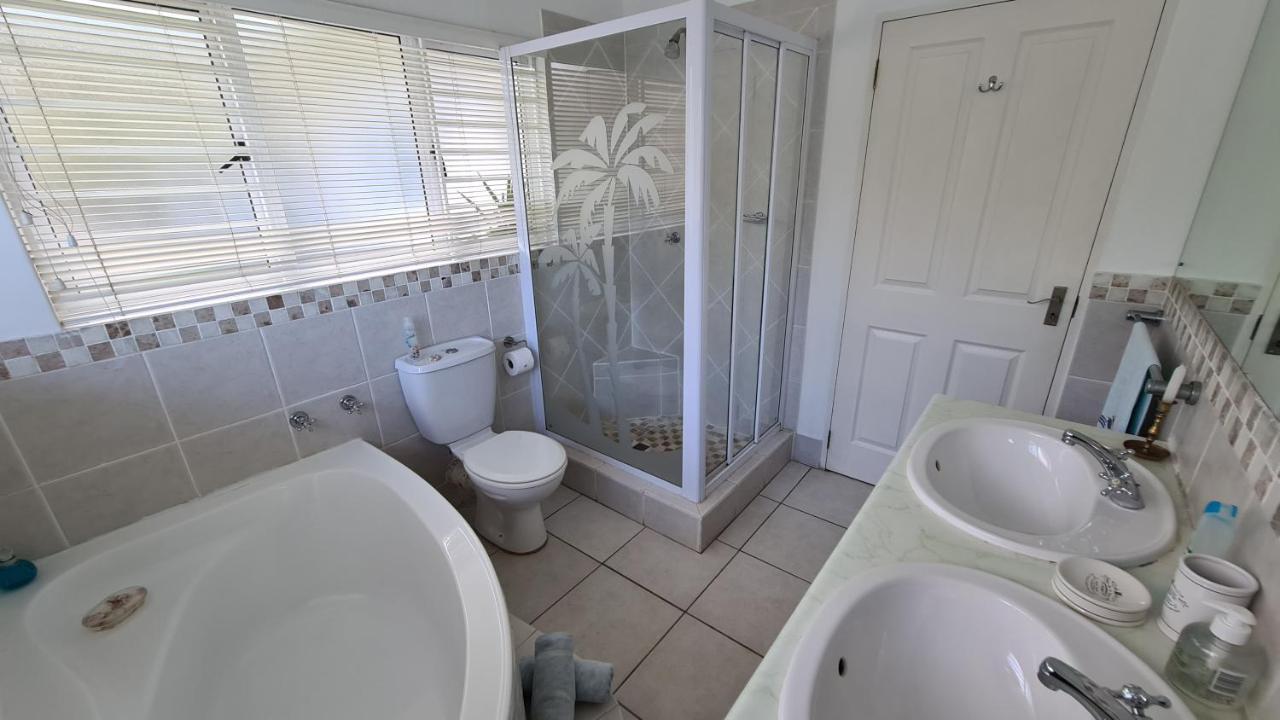 Shaka'S Seat Guesthouse Ballito Ngoại thất bức ảnh