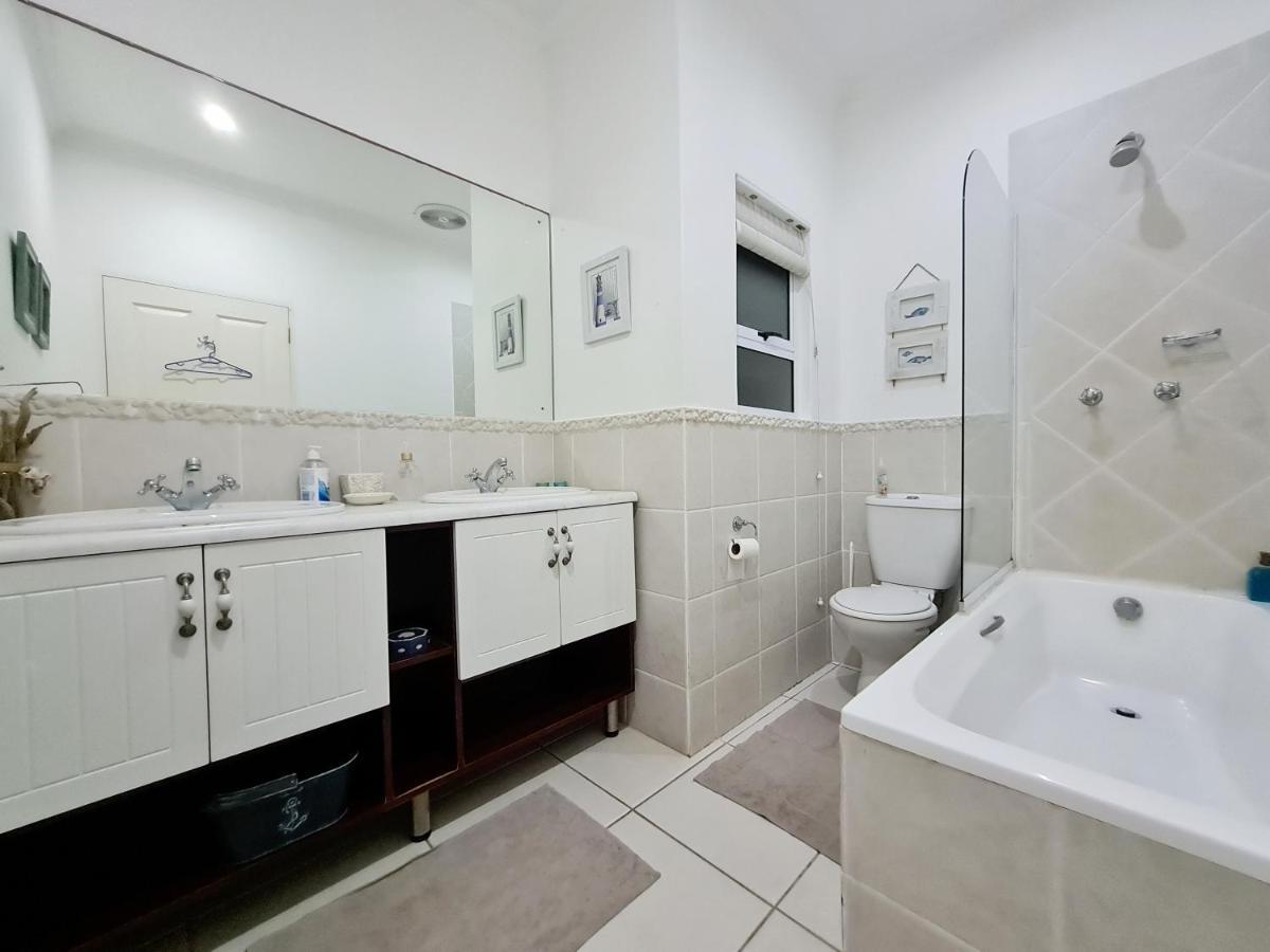 Shaka'S Seat Guesthouse Ballito Ngoại thất bức ảnh
